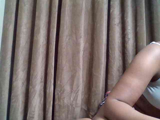 Sexyicey webcam