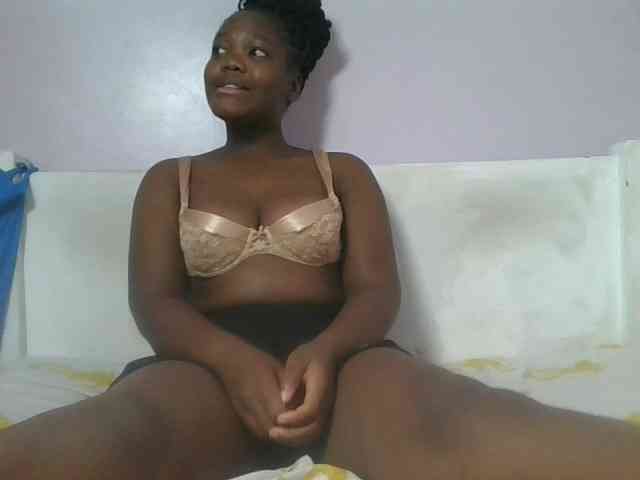 Sexyicey webcam