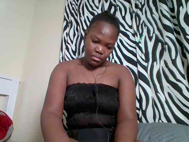 Sexyicey webcam