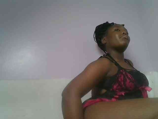 Sexyicey webcam