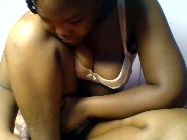 Sexyicey webcam