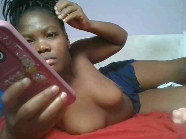 Sexyicey webcam