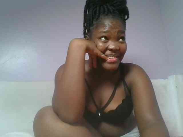 Sexyicey webcam