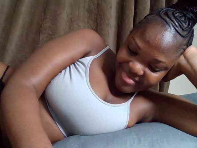 Sexyicey webcam