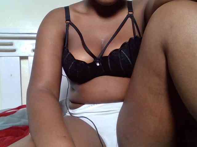 Sexyicey webcam
