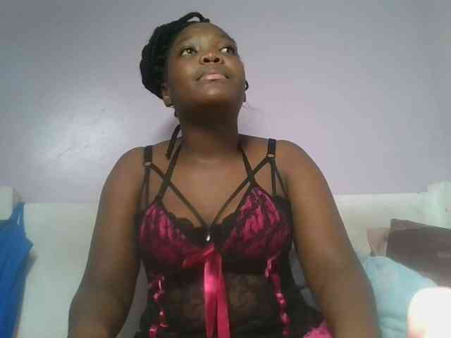 Sexyicey webcam