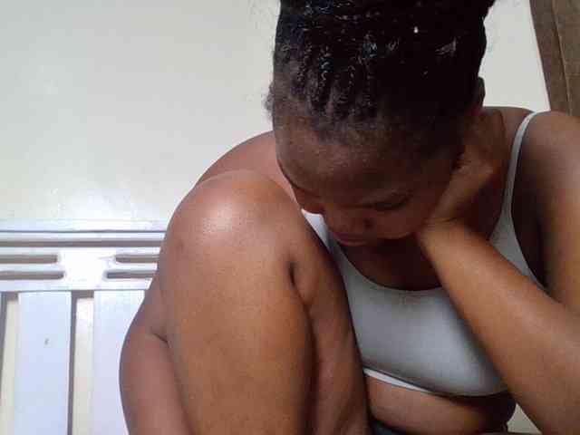 Sexyicey webcam