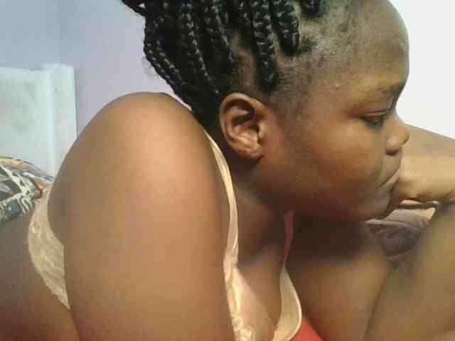 Sexyicey webcam