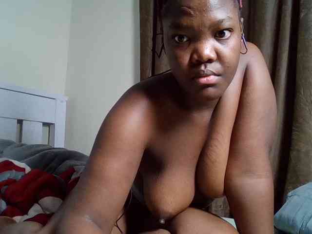 Sexyicey webcam