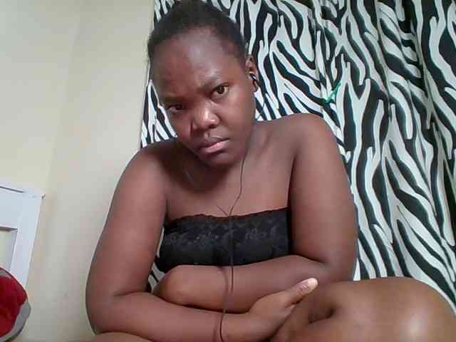 Sexyicey webcam