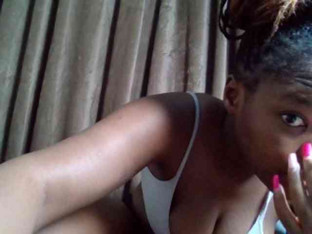 Sexyicey webcam