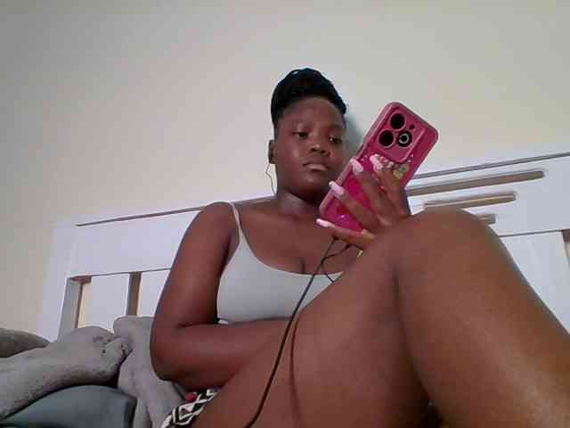 Sexyicey webcam