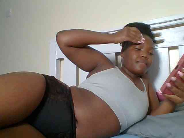 Sexyicey webcam