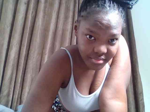 Sexyicey webcam