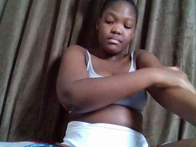 Sexyicey webcam