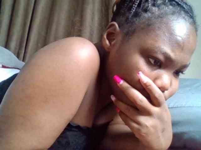 Sexyicey webcam