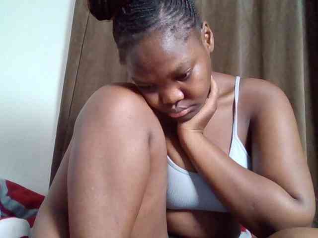 Sexyicey webcam