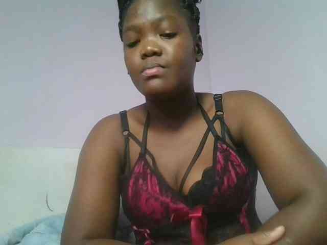 Sexyicey webcam