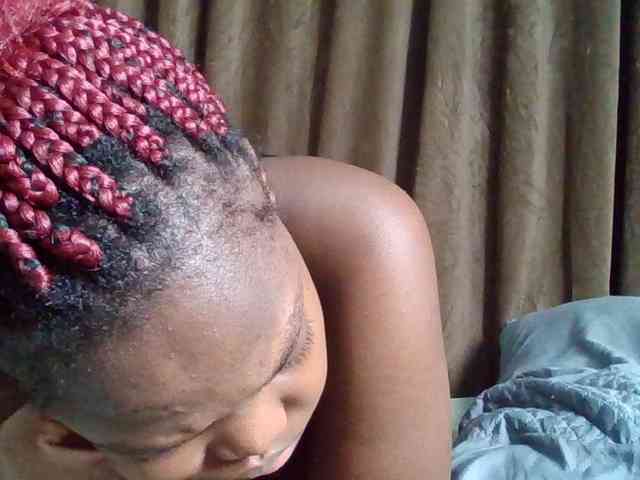 Sexyicey webcam