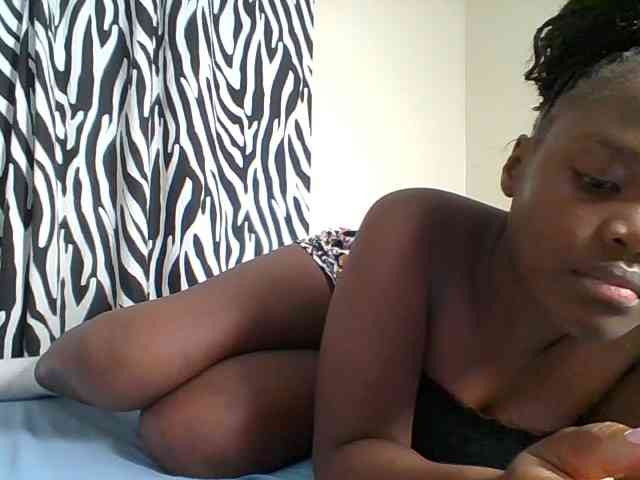 Sexyicey webcam