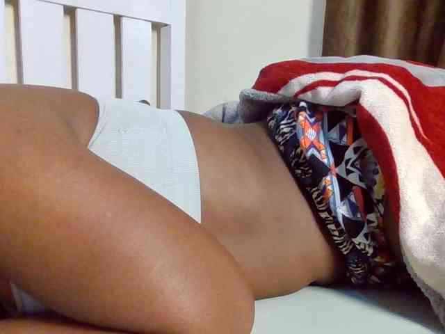Sexyicey webcam