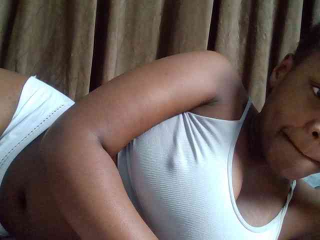 Sexyicey webcam