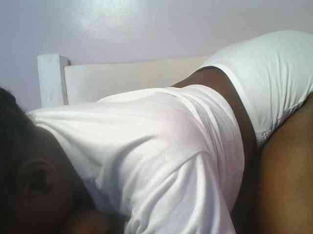 Sexyicey webcam