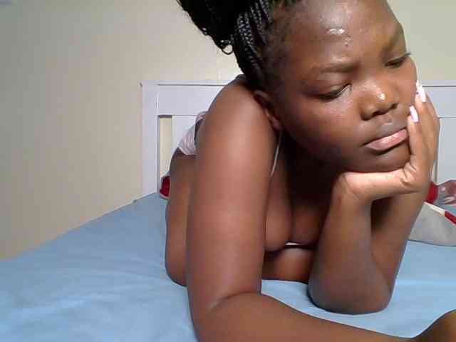 Sexyicey webcam