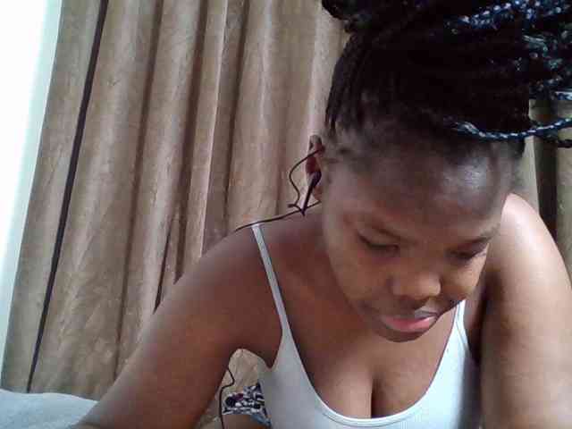 Sexyicey webcam