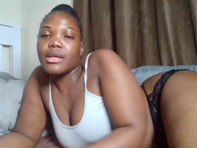 Sexyicey webcam