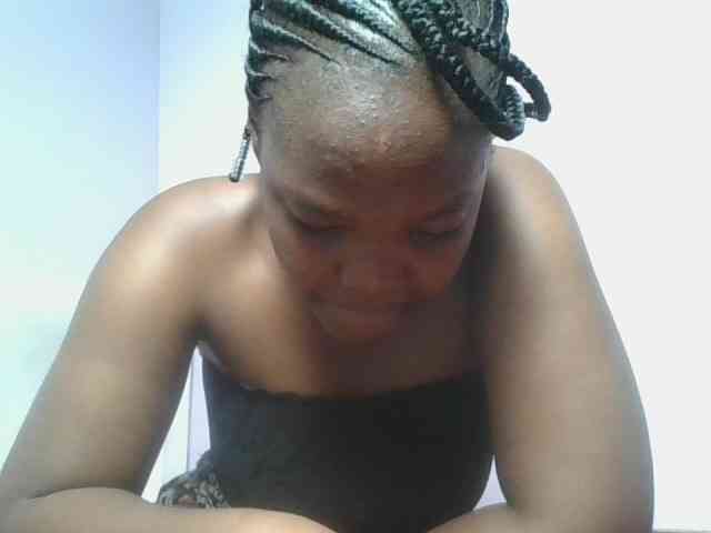 Sexyicey webcam