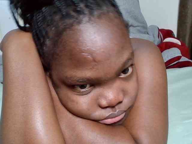 Sexyicey webcam