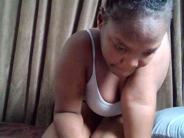 Sexyicey webcam