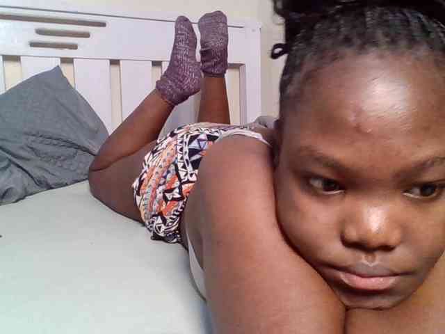 Sexyicey webcam