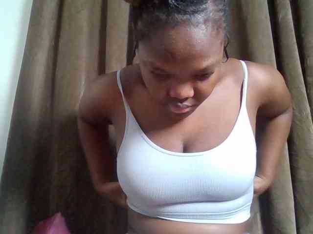 Sexyicey webcam