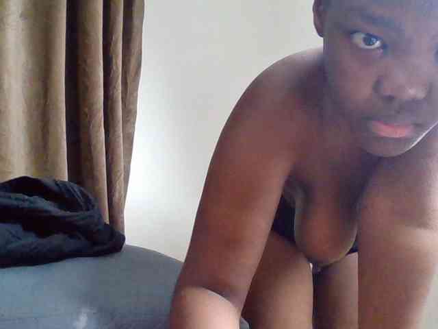 Sexyicey webcam