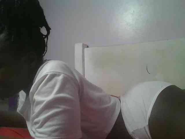 Sexyicey webcam
