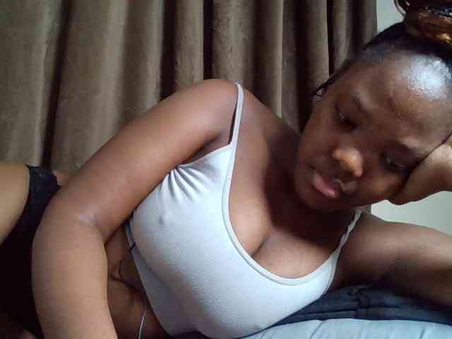 Sexyicey webcam