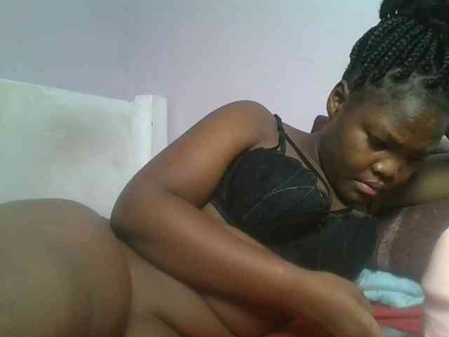 Sexyicey webcam