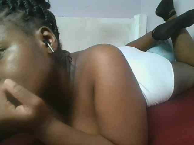 Sexyicey webcam