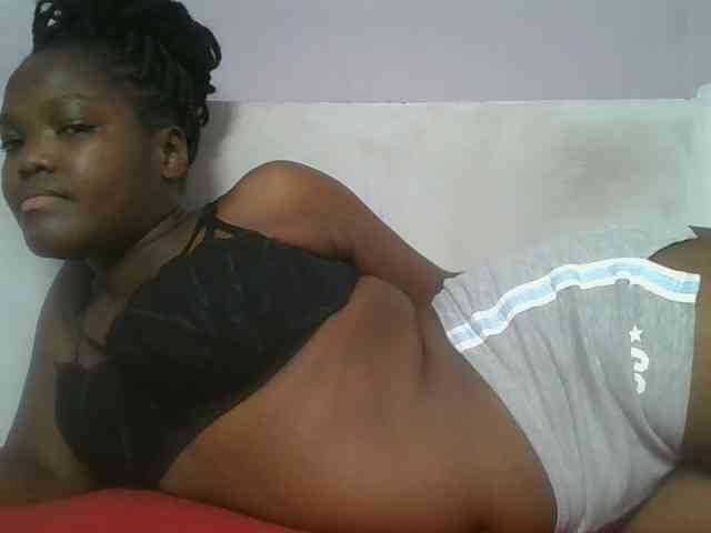 Sexyicey webcam