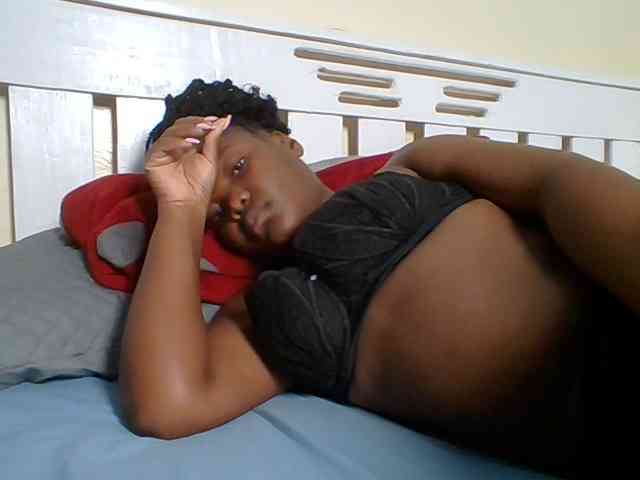 Sexyicey webcam