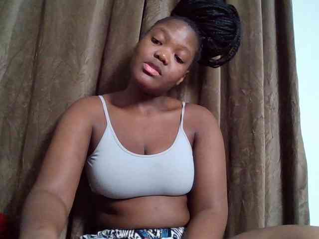 Sexyicey webcam