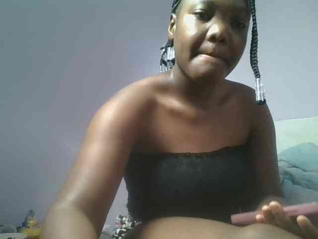 Sexyicey webcam