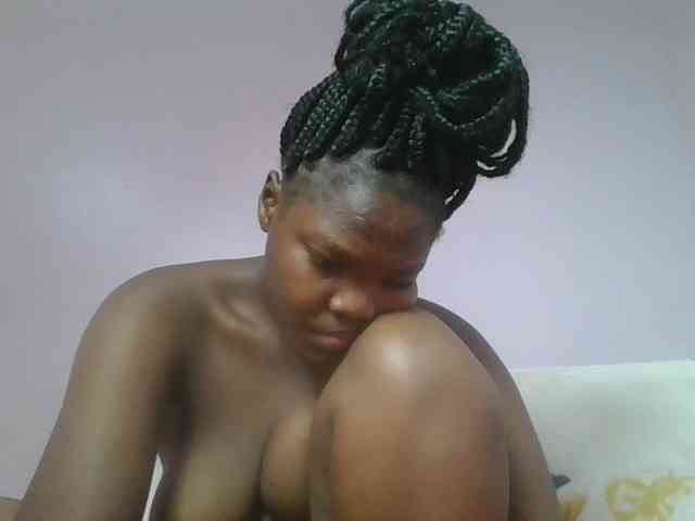 Sexyicey webcam