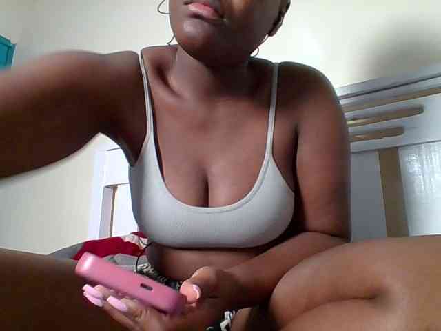 Sexyicey webcam