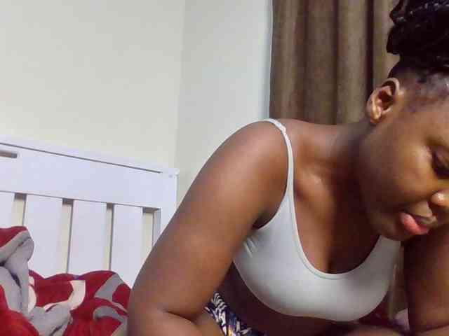 Sexyicey webcam