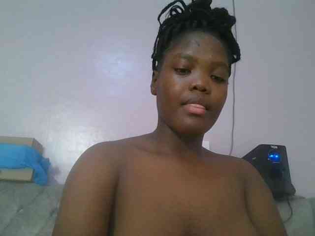 Sexyicey webcam