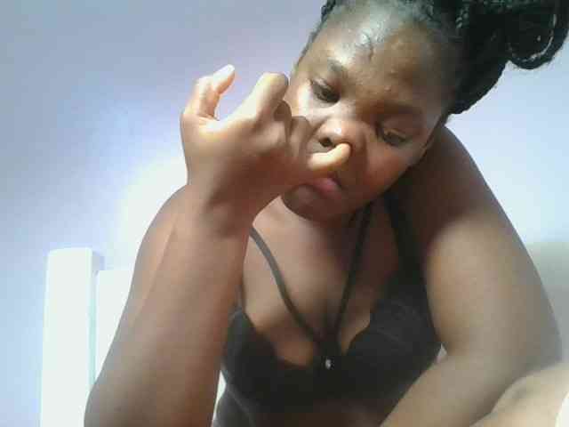 Sexyicey webcam