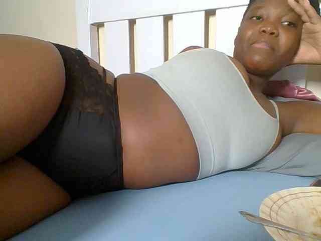 Sexyicey webcam